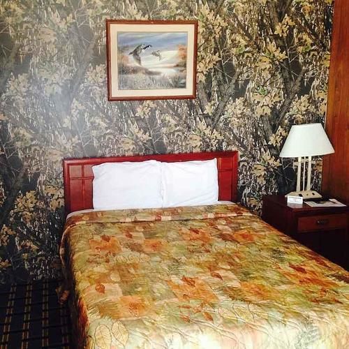 Big 12 Motel Broken Bow Buitenkant foto